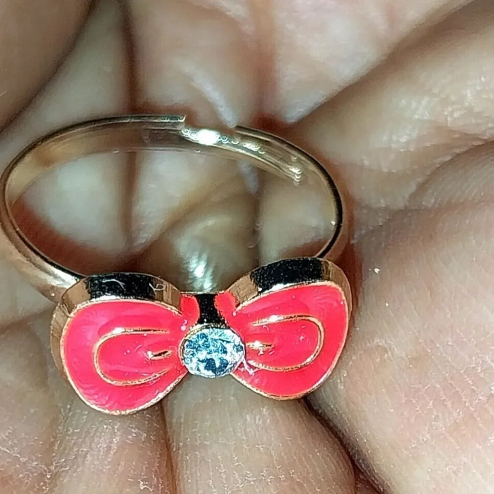 Super cute girls jeweled adjustable ring